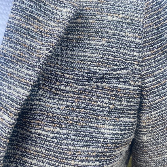 Size 4 Calvin Klein Blazer - Picture 3 of 5